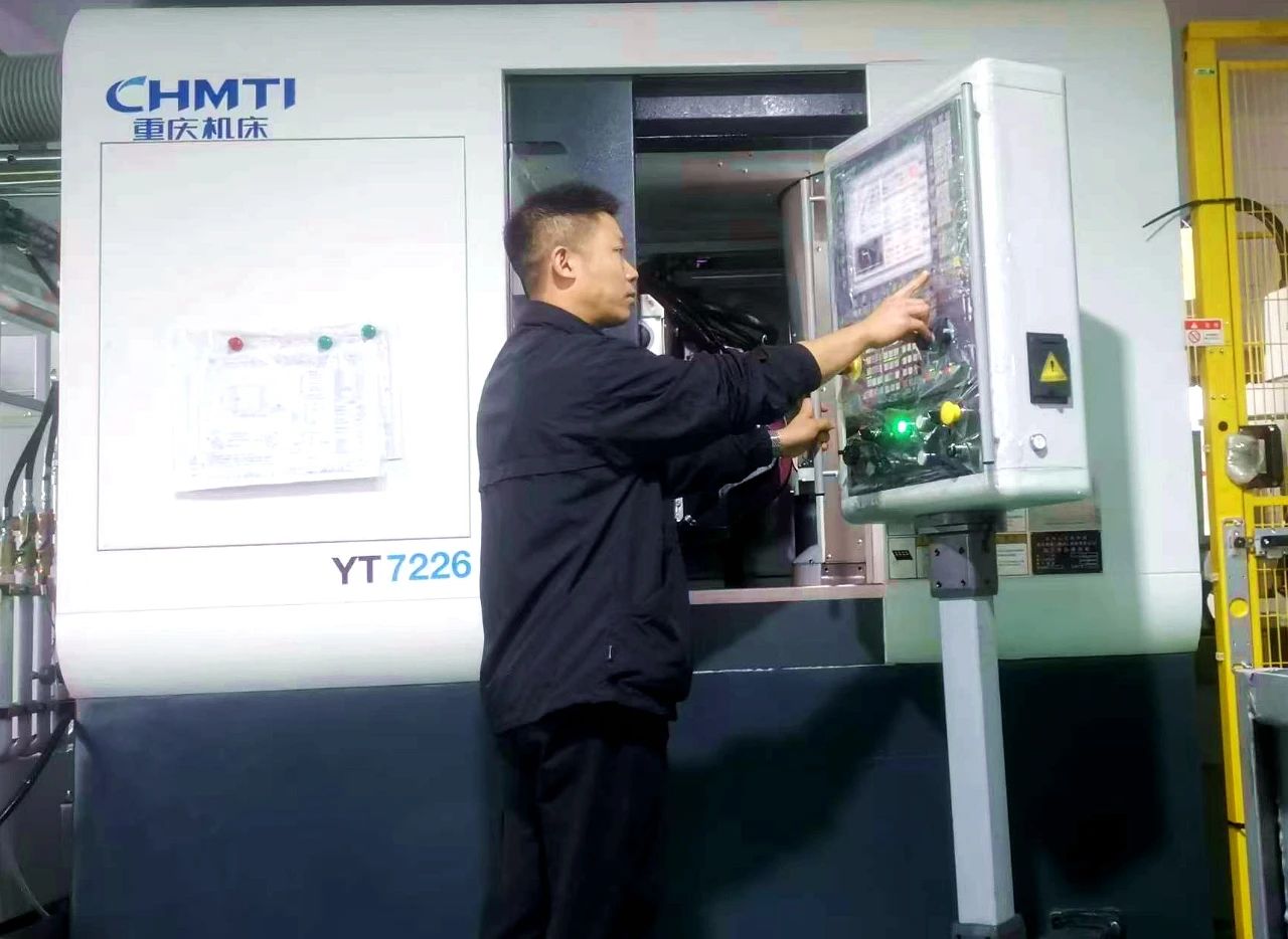 �¾����ظ�λ���ػ�Ա��